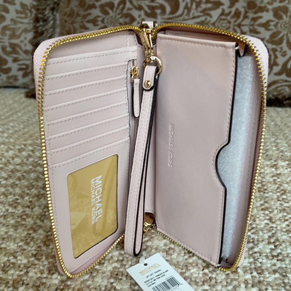 Michael Kors Jet Set Travel LG Flat MF Phone Case - Picture 8 of 16
